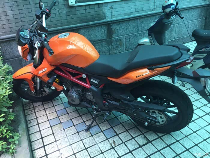 转让黄龙300新车开了200公里全套手续齐全