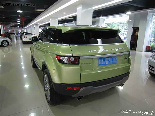 其实我最想要的就是极光的这种浅绿色,这个颜色在阳光下最好看,而且在