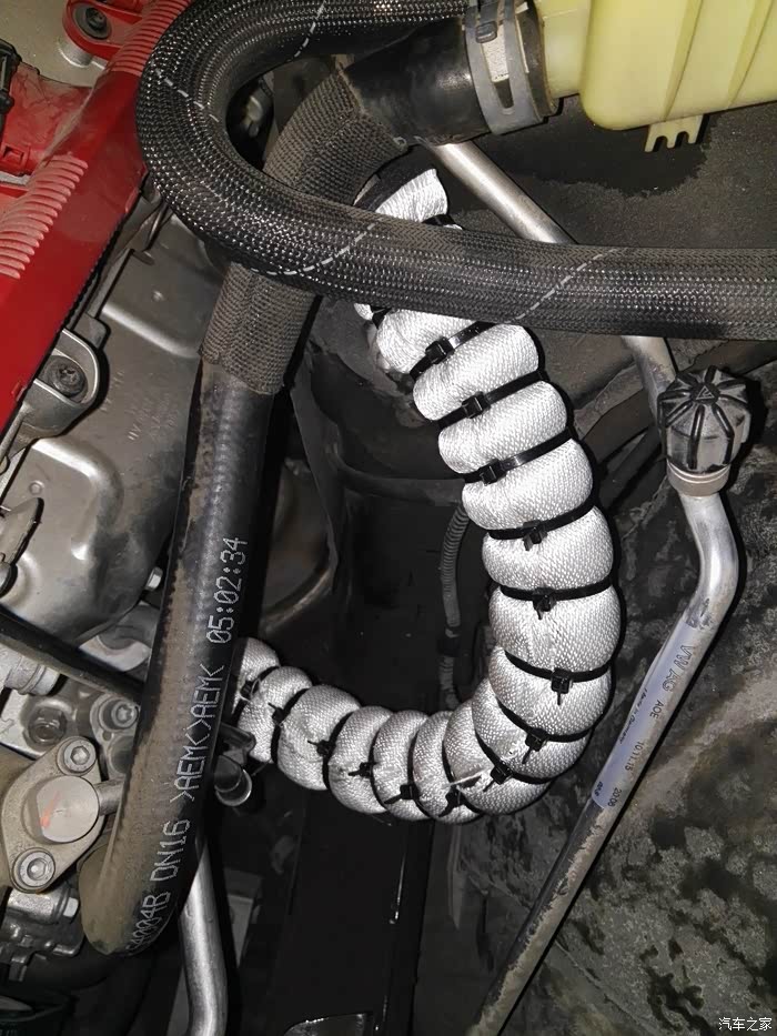 途锐空调低压管保温作业感谢虎牙说车