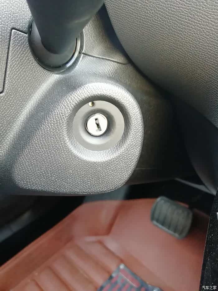 钥匙孔就是这样吗,你们的,这看上去不美丽呀