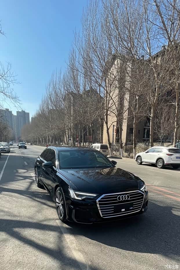 今天提车了2021款奥迪a6l臻选动感