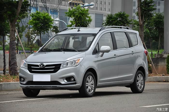 七座高端全能家用车英致737正式上市