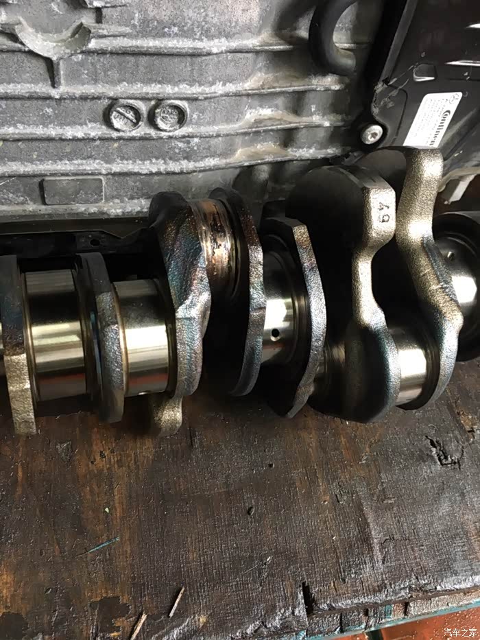 cls320购买一年两个月曲轴严重损毁商家只修不换