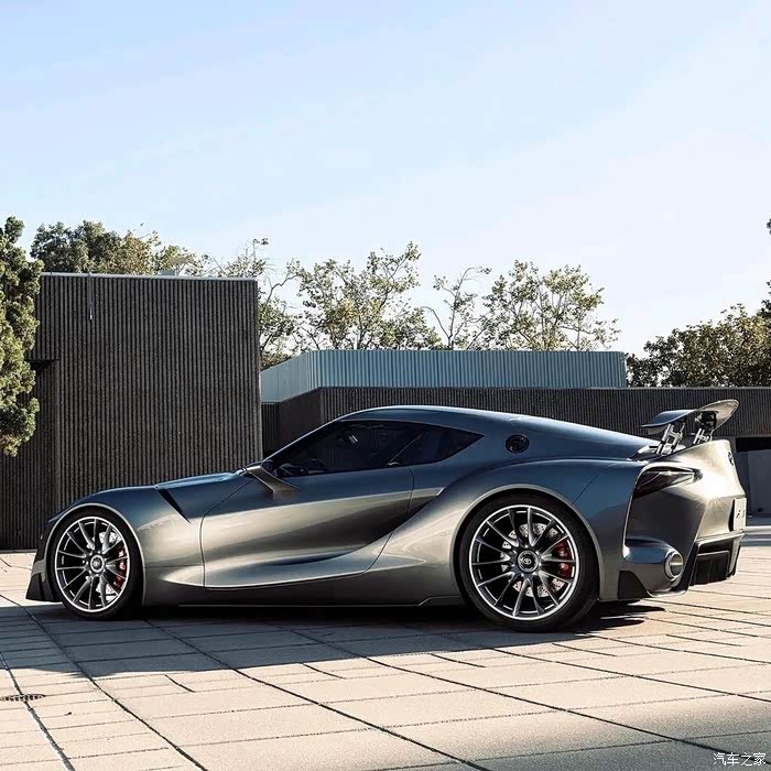 犀利的车身设计风格看着就美的不得了