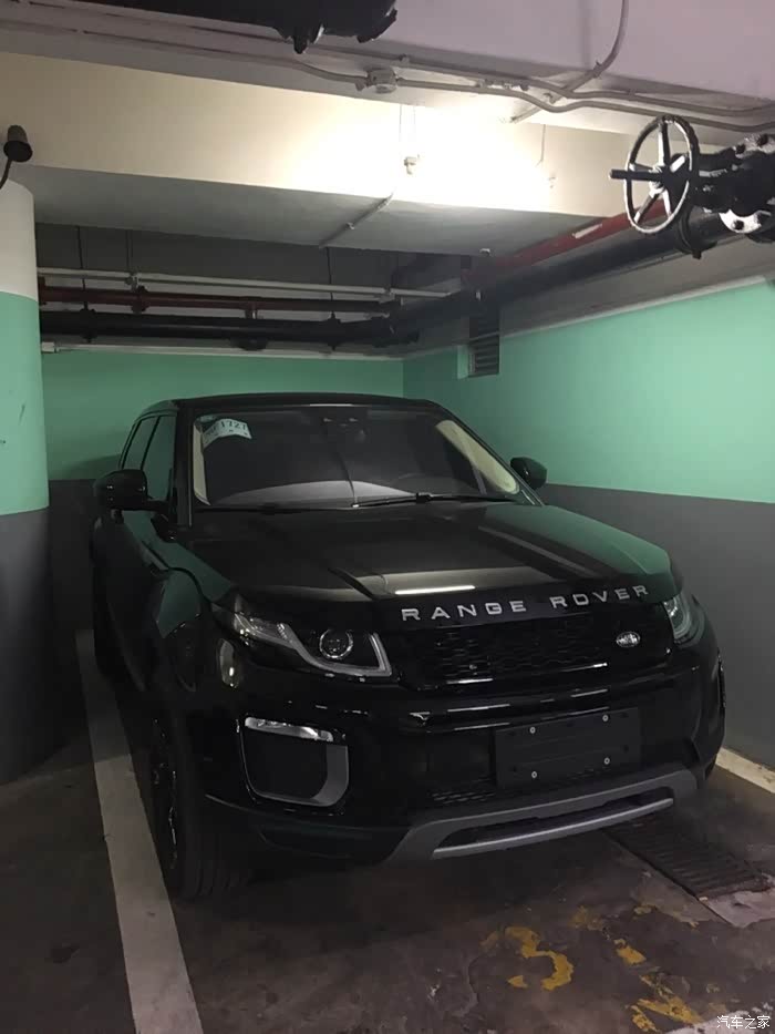 【图】16款路虎极光黑色耀智款 发个黑色给大家参考下_揽胜极光论坛