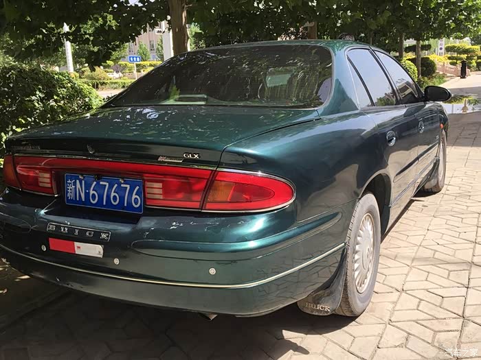 我发的是一台爷爷车别克新世纪