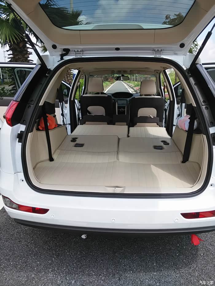 【图】m7——高大上的后备箱_艾瑞泽m7论坛_汽车之家论坛