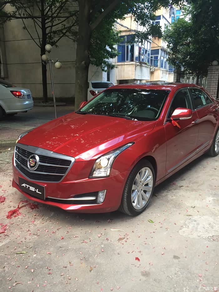 屌丝的逆袭提骚红凯迪拉克atsl25t舒适型