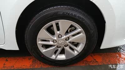 雨中拍1.2t卡罗拉,半年用车感受分享