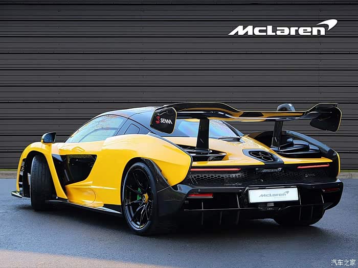 迈凯伦神车之一塞纳,内外配色有点迷,是不是很飒.
