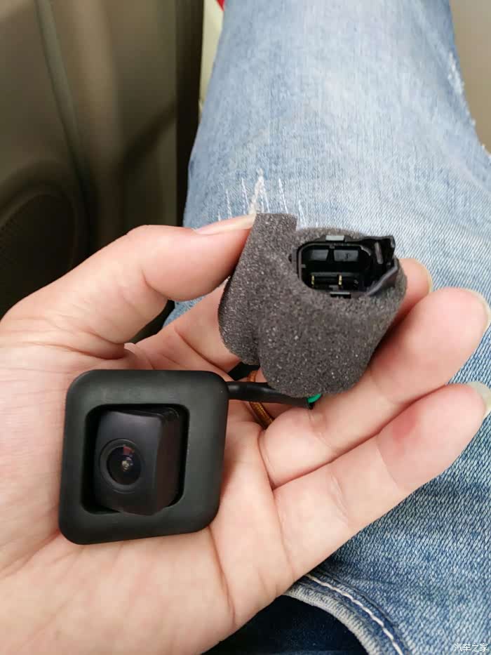 【图】12款v5倒车摄像头要怎么换啊 怎么拆下来_v5菱致论坛_汽车之家