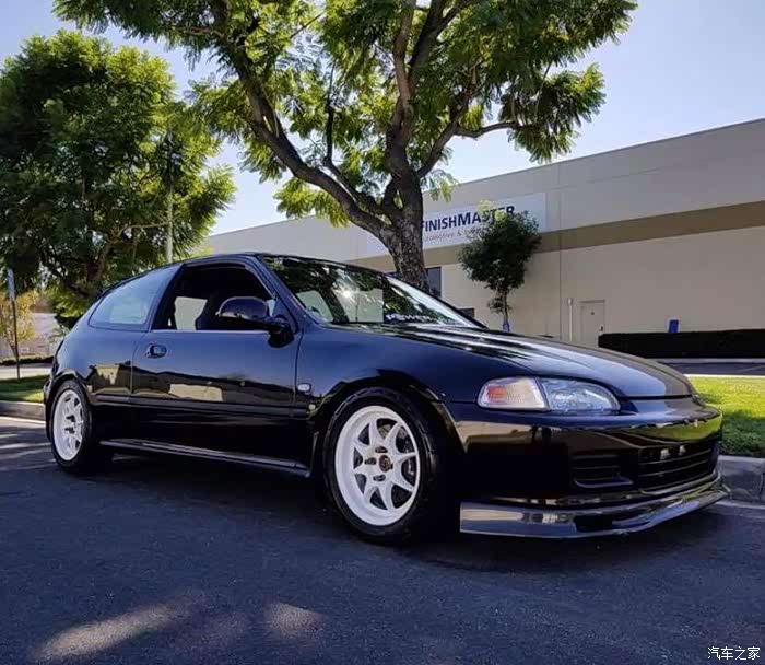 黑色五代本田思域egsi干干净净的性能范儿精神小伙