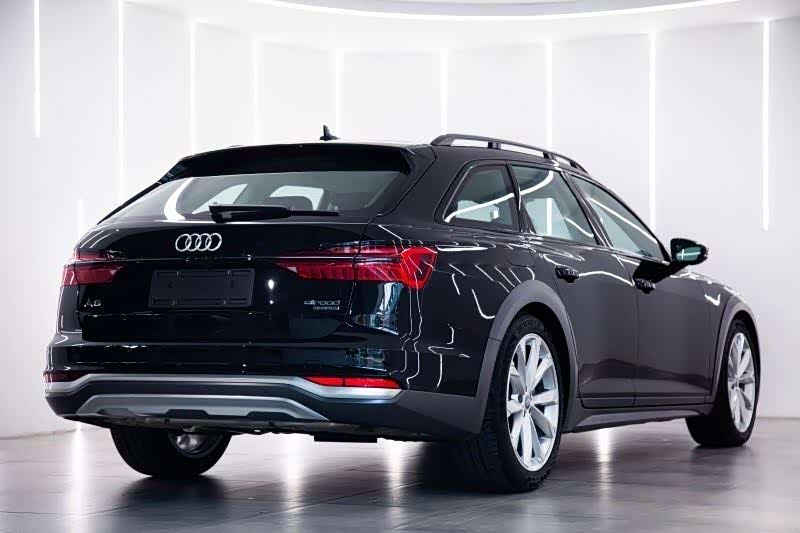 奥迪a6allroad旅行版跨界车独特的颜值