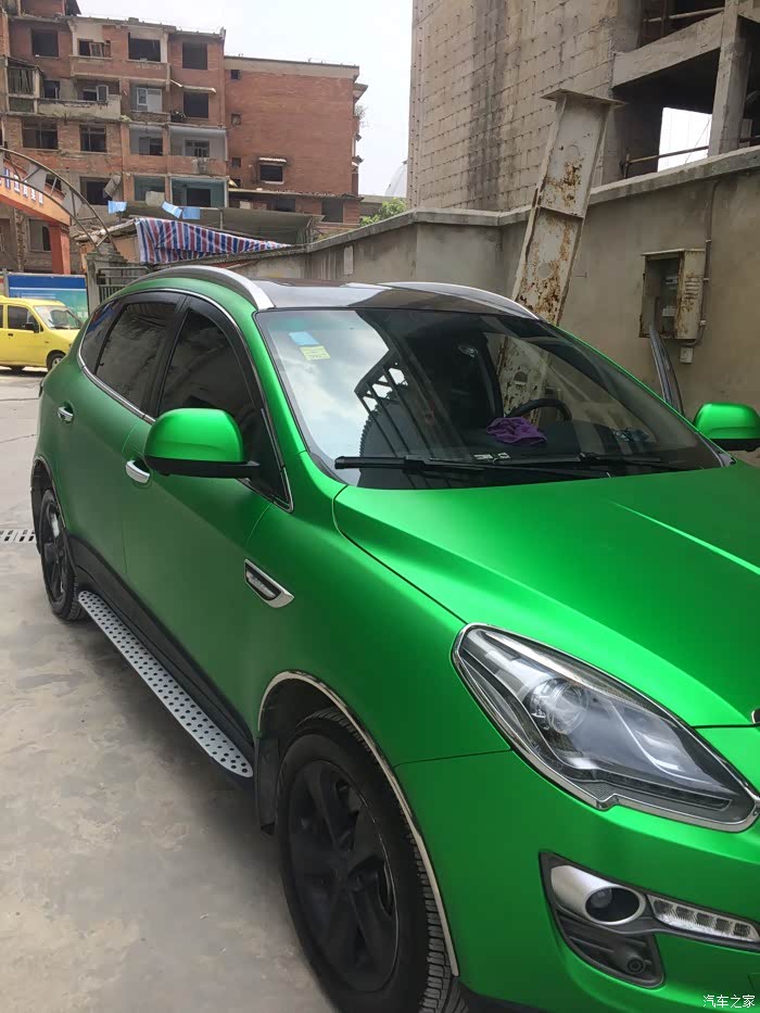 白色纳智捷大7怎么改装外观,要酷点.