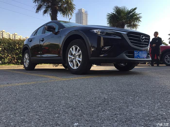 最美两厢车cx4紫晶檀提车