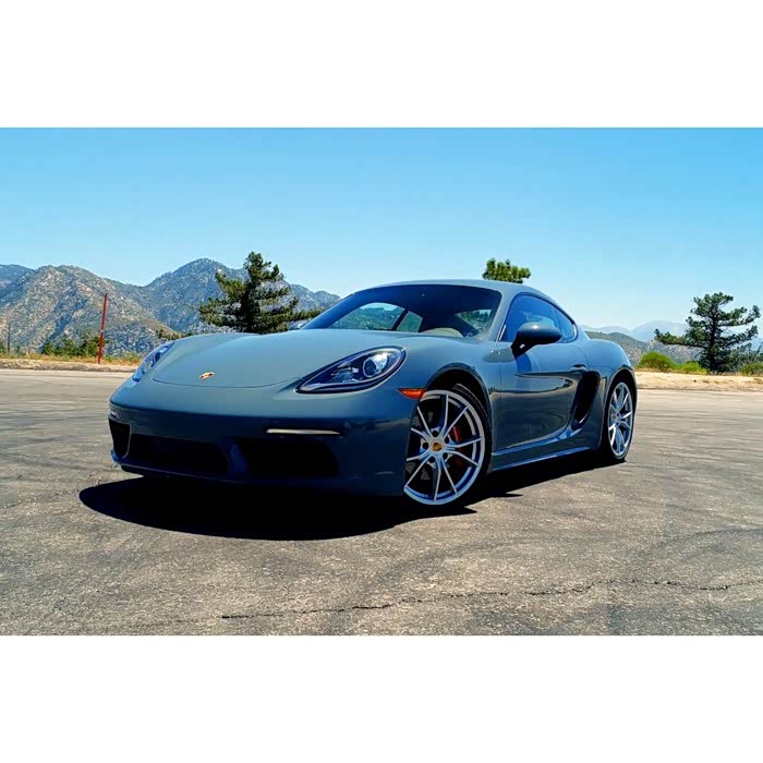 我定的石墨蓝,个人很喜欢,但我建议尊崇内心第一感觉,毕竟这两个颜色