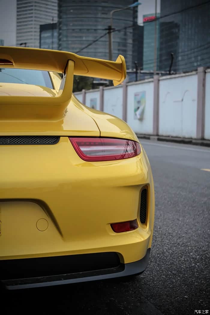 保时捷卡雷拉gt3