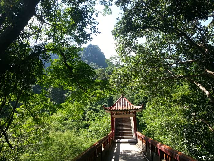 广西龙虎山庄游记