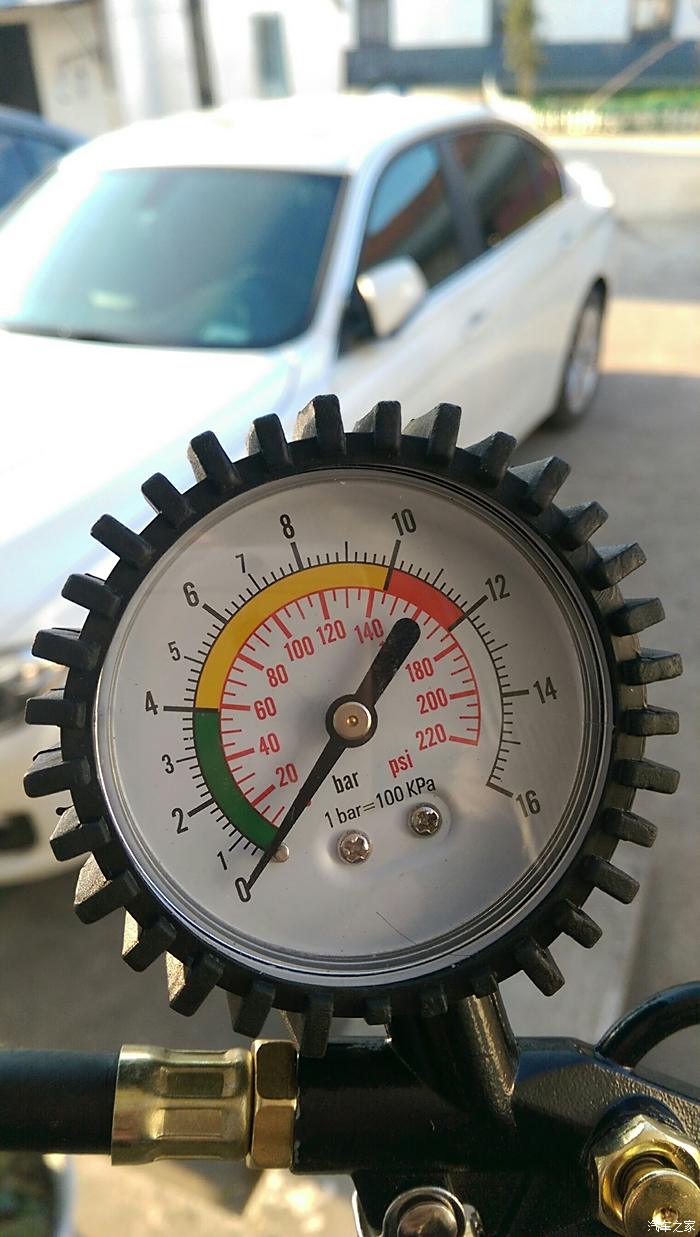 轮胎气压表 正常图片