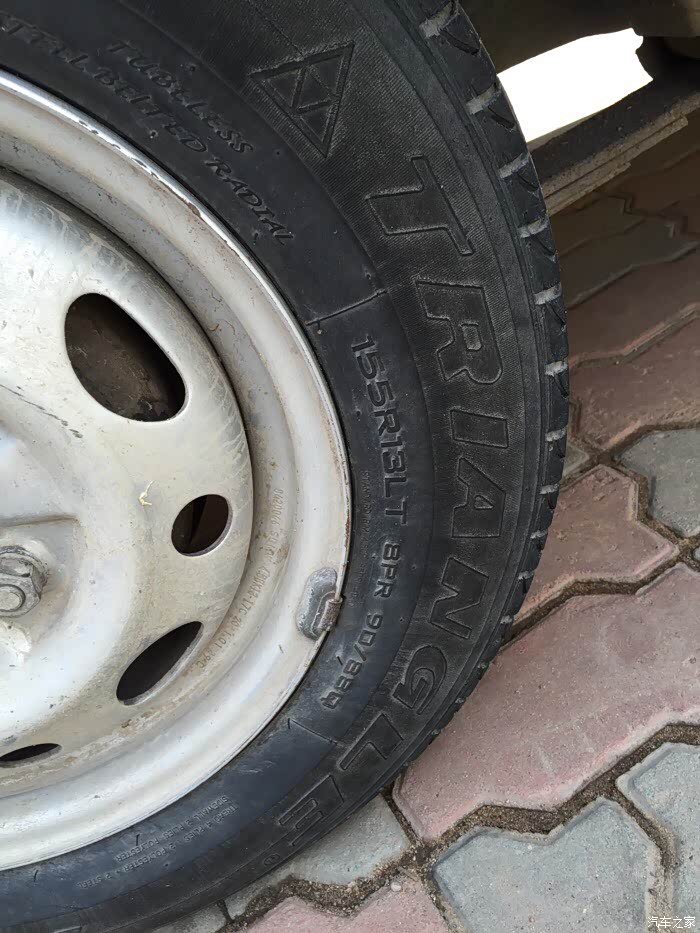 五菱之光155轮胎 气压问题?急求!谢谢!