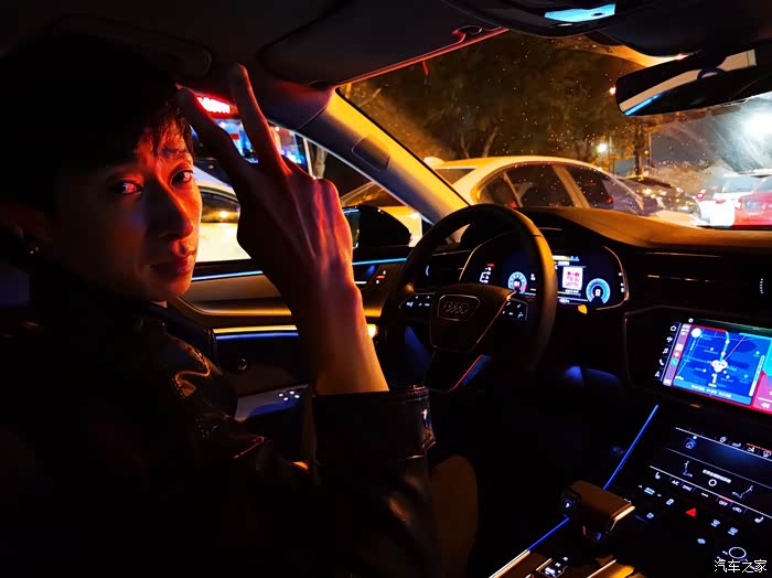 【图】a7臻选维苏威灰提车 杭州_奥迪a7论坛_汽车之家论坛