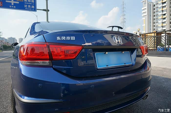 全国首例15款思铂睿安装gt尾翼