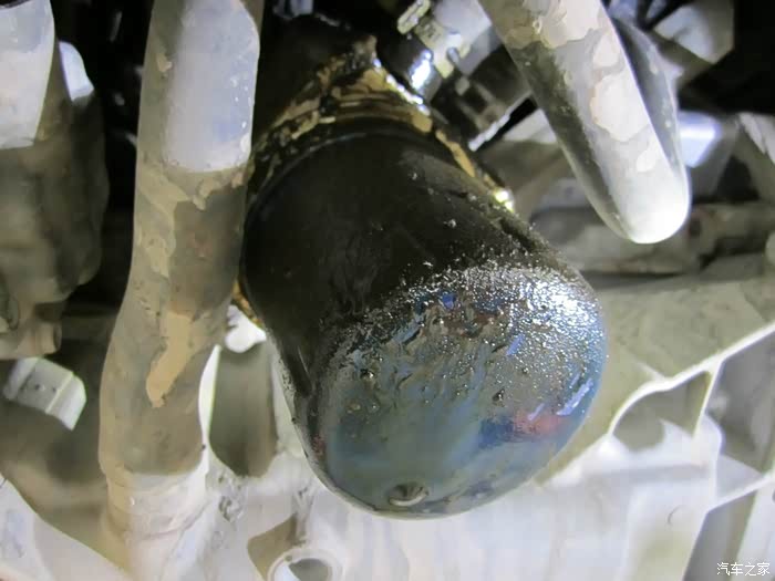 【图】机油滤芯漏油及日常保养过程_雪铁龙c5论坛_汽车之家论坛