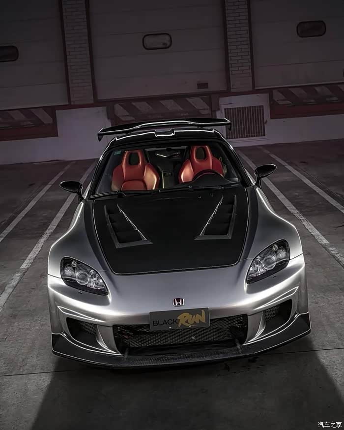 本田s2000炫酷时尚,太帅了.