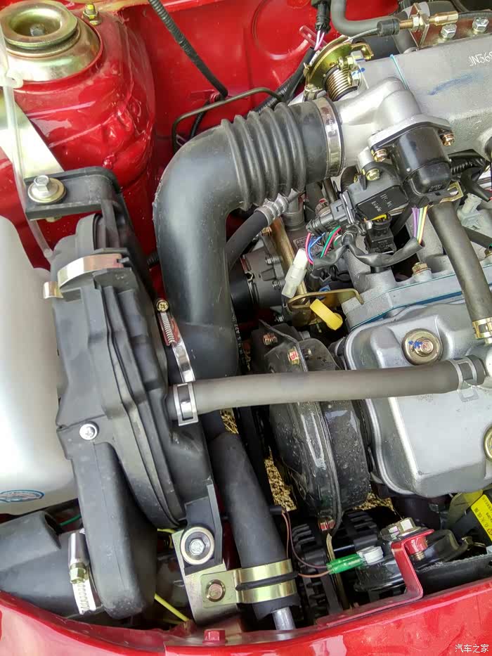 【图】发动机舱_江南tt论坛_汽车之家论坛