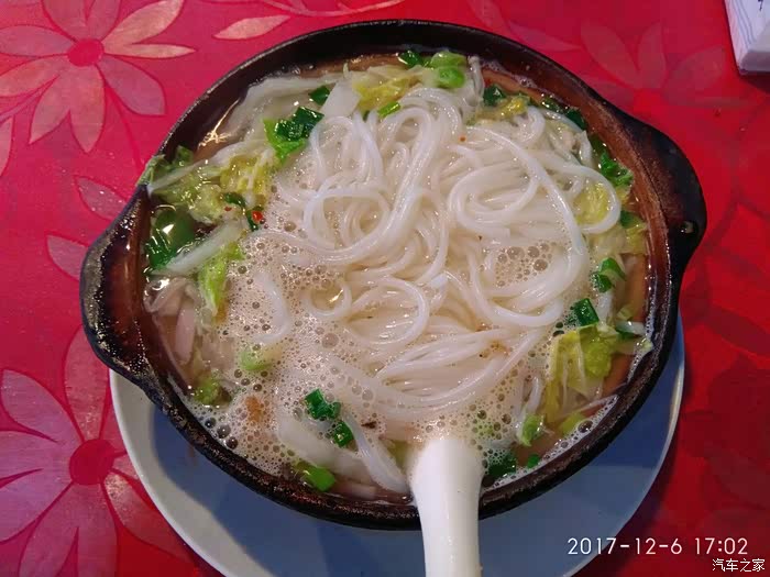 【四川cs35车友会】没你不行 逛彭镇美食购物节