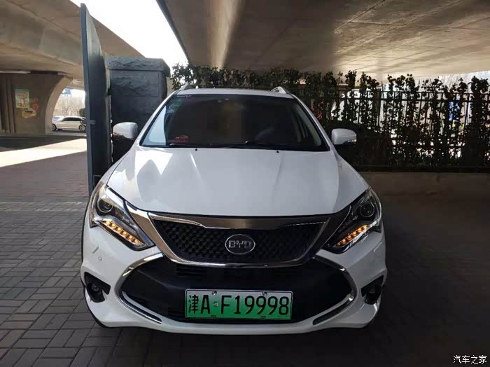 新能源绿牌风吹到天津这些换牌福利怎能不看