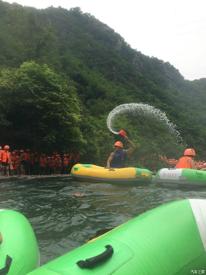 中山香山機車會黃龍600黃龍300為主出遊清遠黃騰峽漂流