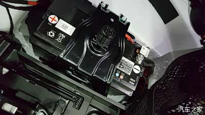 奥迪a4l提车一个月作业.提车费用改装及油耗.