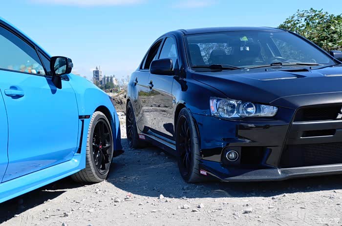 北美加拿大温哥华evosti合影