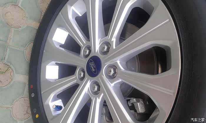 安驰福睿斯铝合金轮毂不错