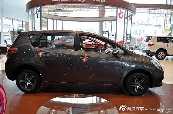 黑色逸致装这款轮毂好看吗