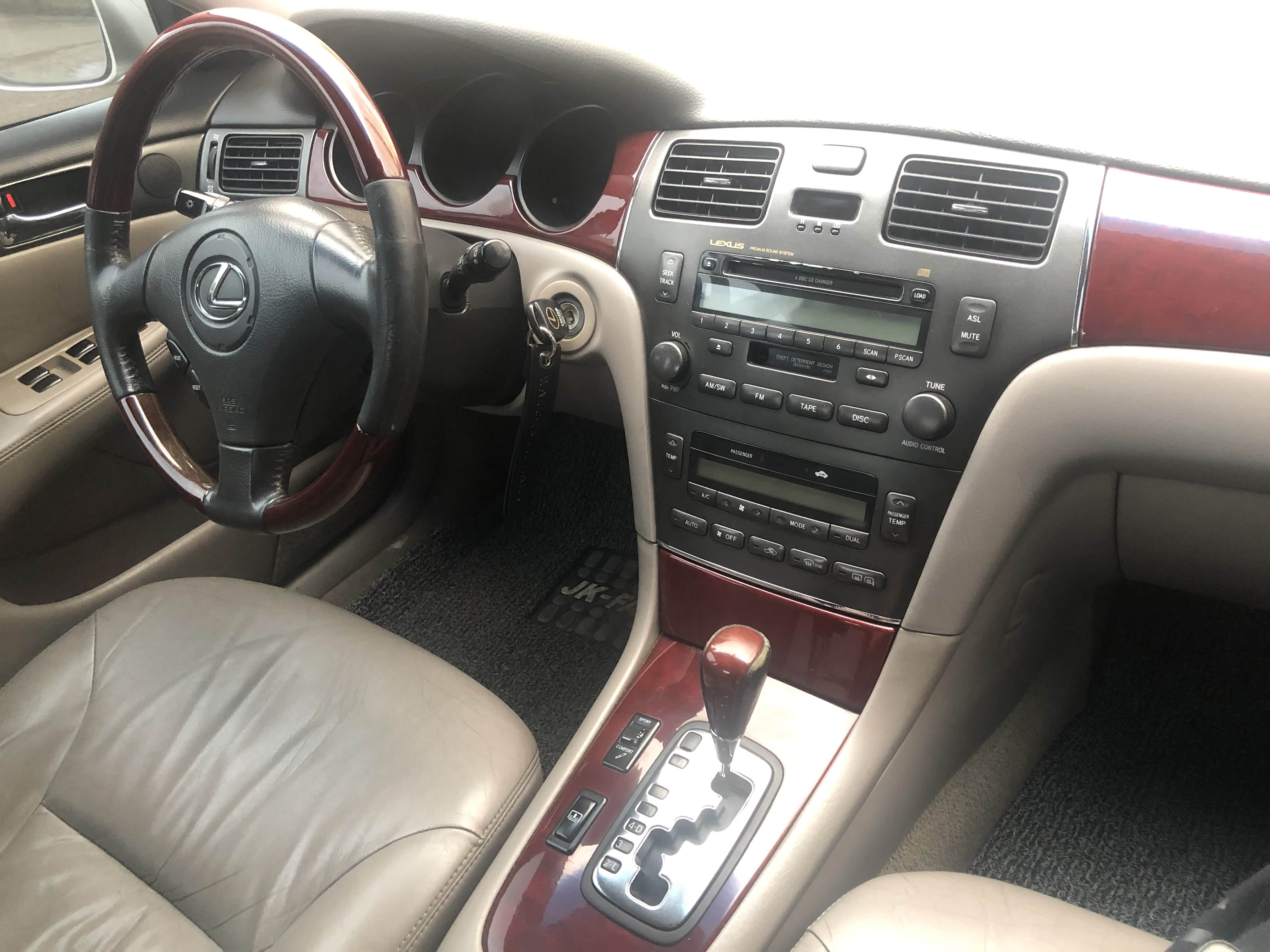 老车鉴赏03款雷克萨斯es300