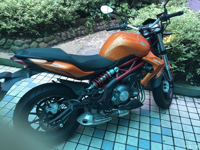 转让黄龙300新车开了200公里全套手续齐全