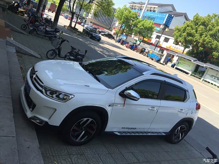 雪铁龙c3侧踏板