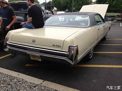 克莱斯勒——纽约客 年代貌似1960还1970