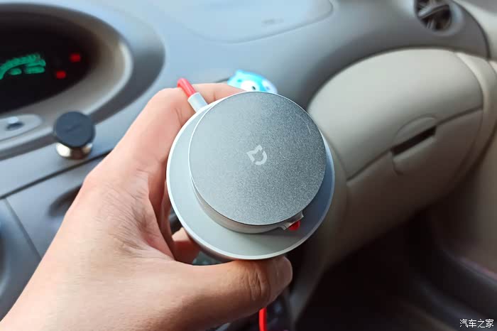 家家众测小米mi米家车载逆变器测评