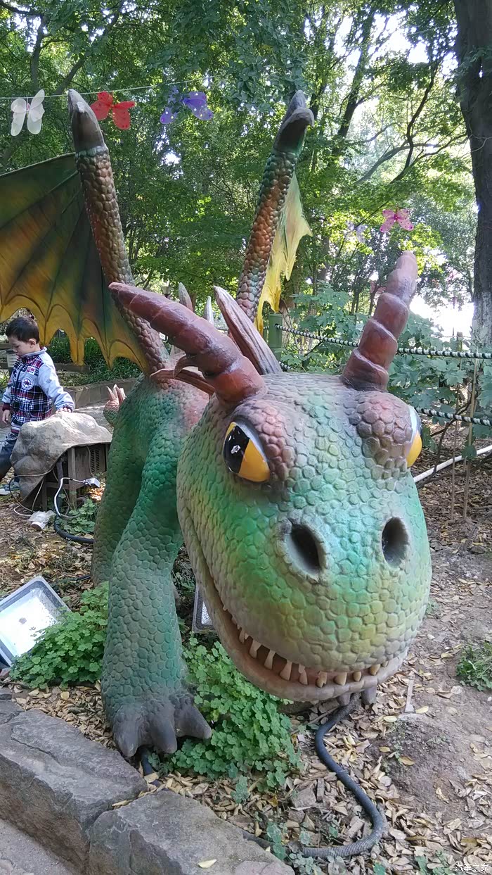 金秋十月周末亲子游一东湖牡丹园恐龙谷