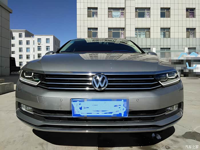 跨年等待只为遇见你迟到的全新迈腾18t尊贵雅士银提车作业