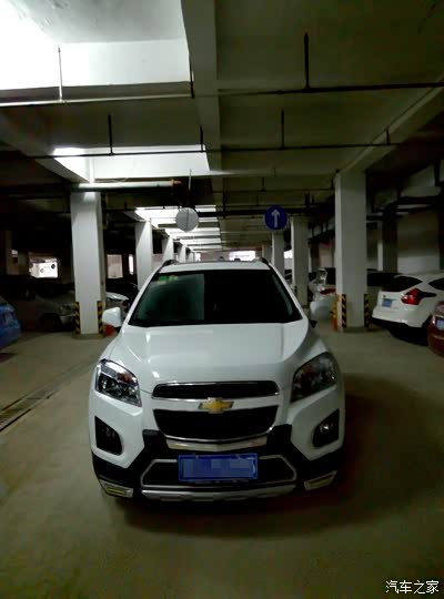 创酷改装 加装前后保险杠及踏板