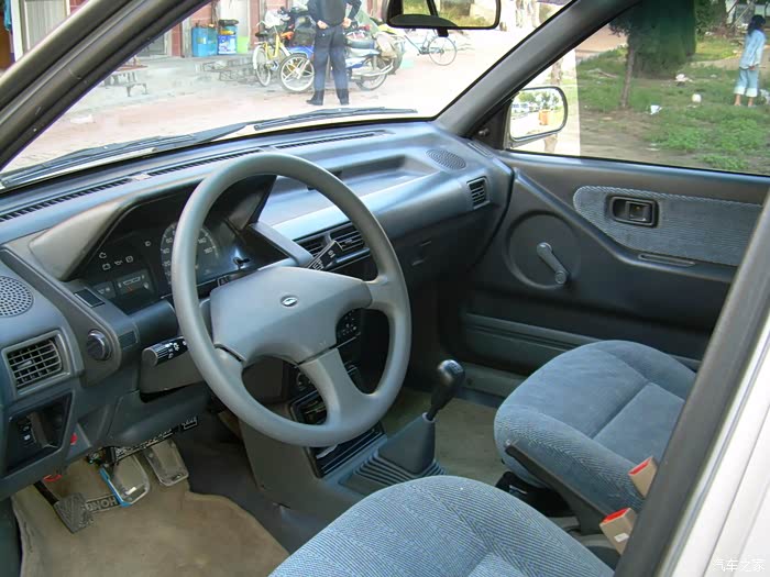 98款夏利7101老骥伏枥承载大学时代的车生活