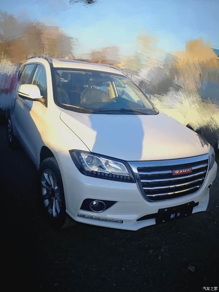 店里摆17款车型我想看18款自动挡销售带我来库里看车销售特别热情