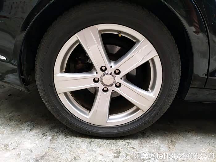 出售奔驰s350原车轮毂一套