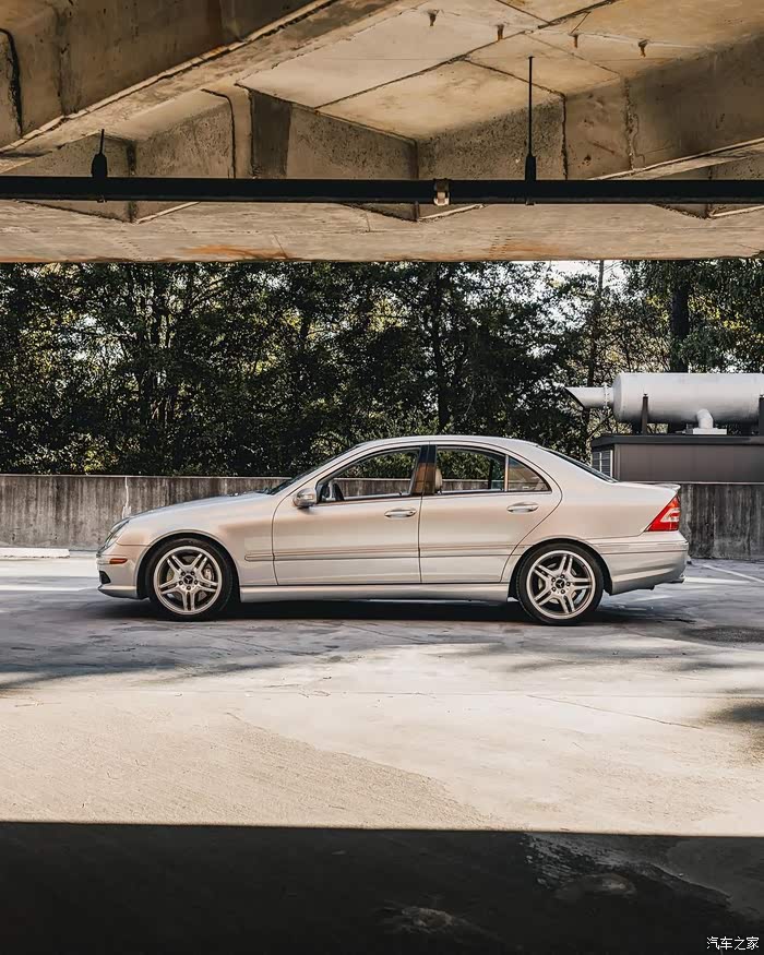 奔驰c55 amg,下一代c63都要变成四缸混动了