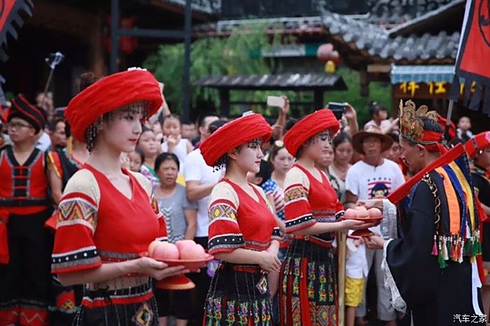 土家女兒會郭大當家帶您去相親之都去相親