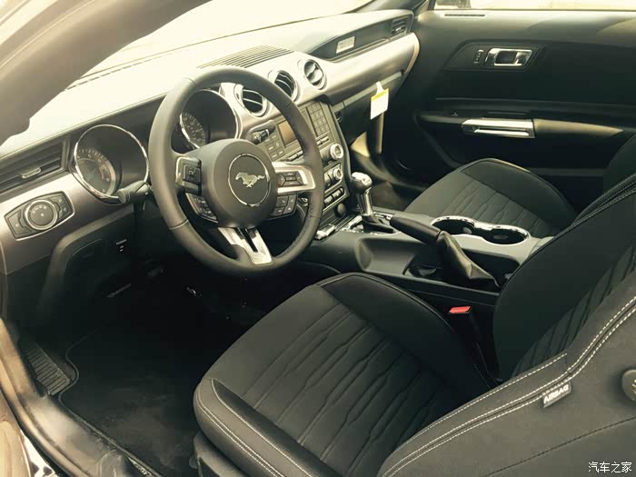 美规野马提车记,流水灯必须要!